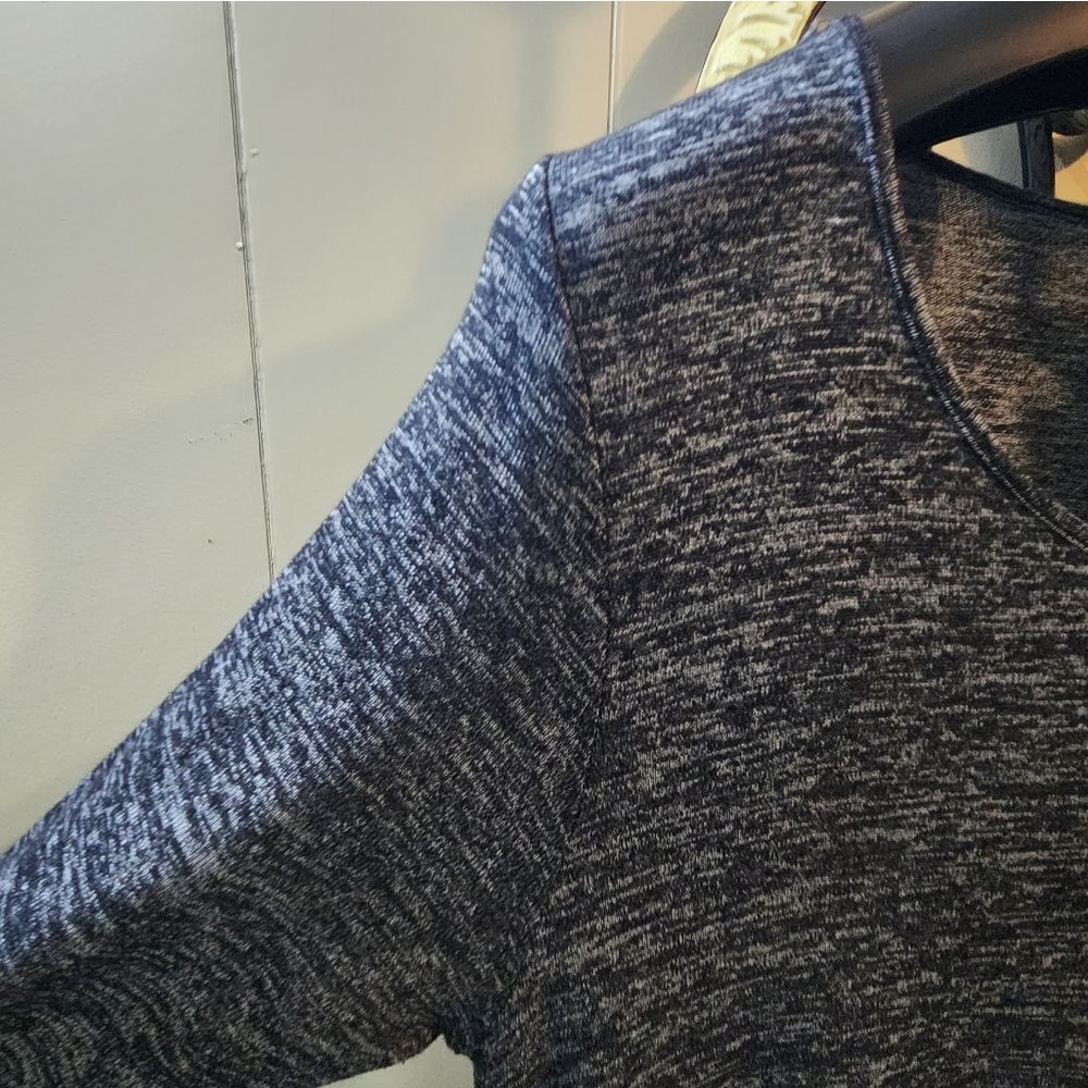 Maurices Gray Tunic Top - Picture 3 of 13